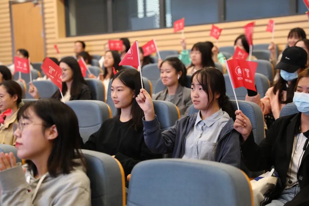 推动卓越育人，首届长三角高校大学生公益行动论坛举行