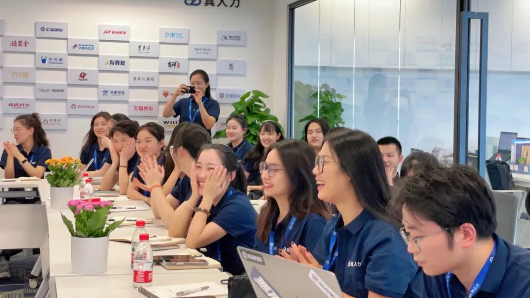 年度公益奖 | 穿越五年、数万小时的旅程