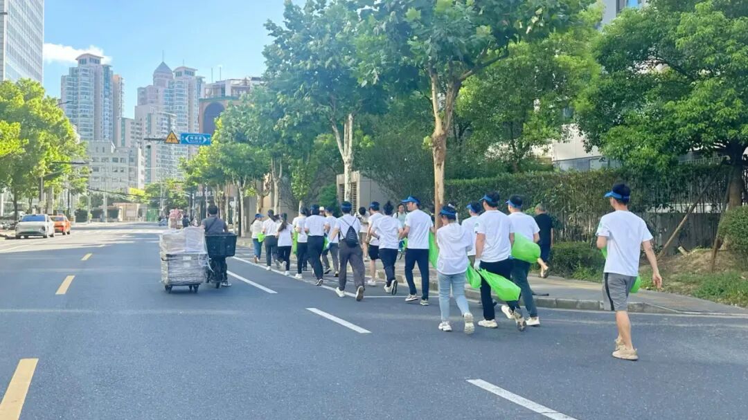 真公益 | 这抹云锐蓝，才是夏日心动“多巴胺”