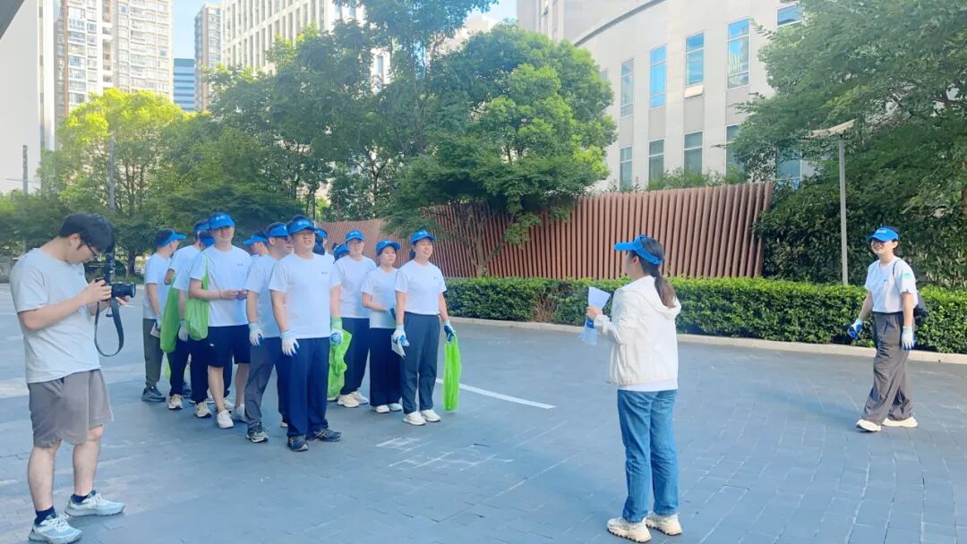 真公益 | 这抹云锐蓝，才是夏日心动“多巴胺”